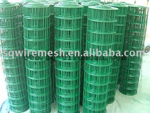 Welded wire mesh coil
