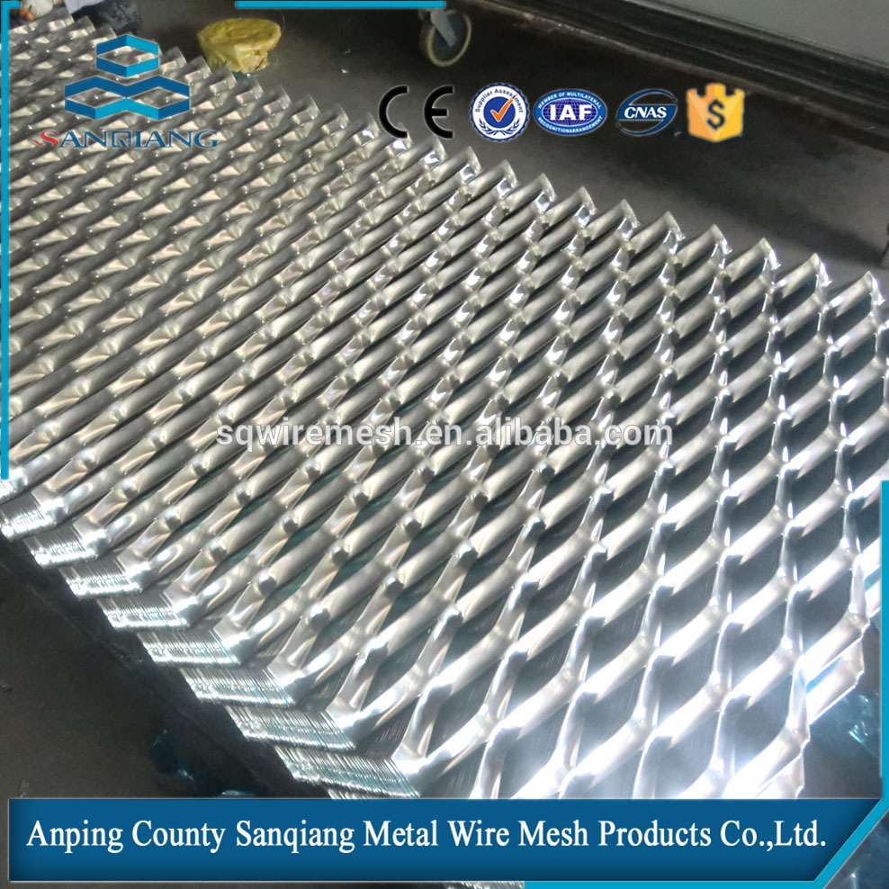 1/4 inch expanded metal mesh-SQ