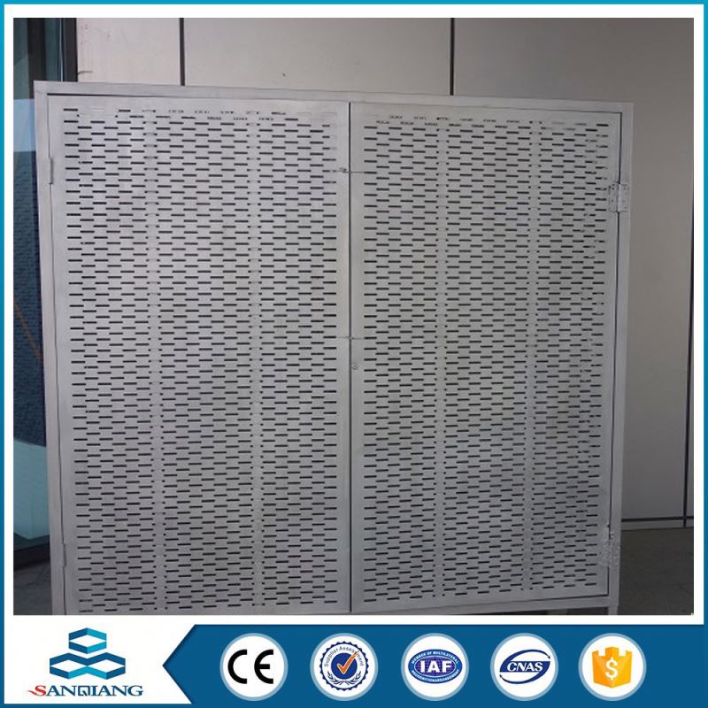 iso design pvc coated galvanized perforated metal mesh sheet